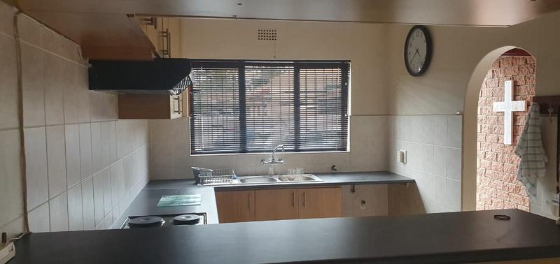 To Let 2 Bedroom Property for Rent in Table View Western Cape